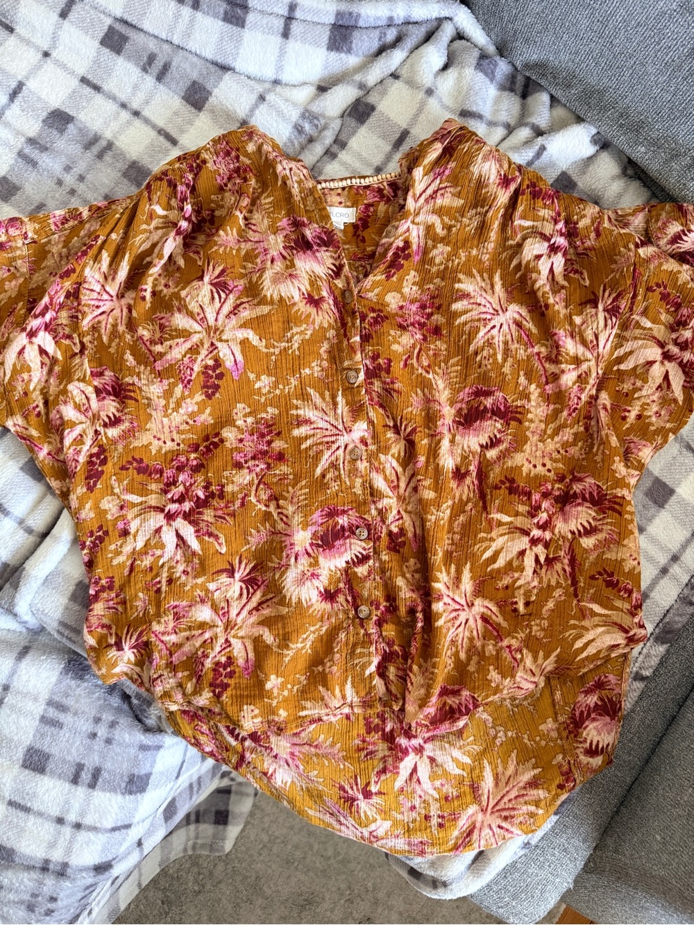 Women's Mustard Floral Button-Front Top by Anthropologie